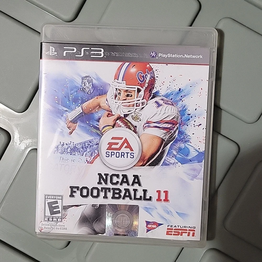 PLAYSTATION 3 GAMES BUNDLE NBA2K14 NCAA FOOTBALL 11